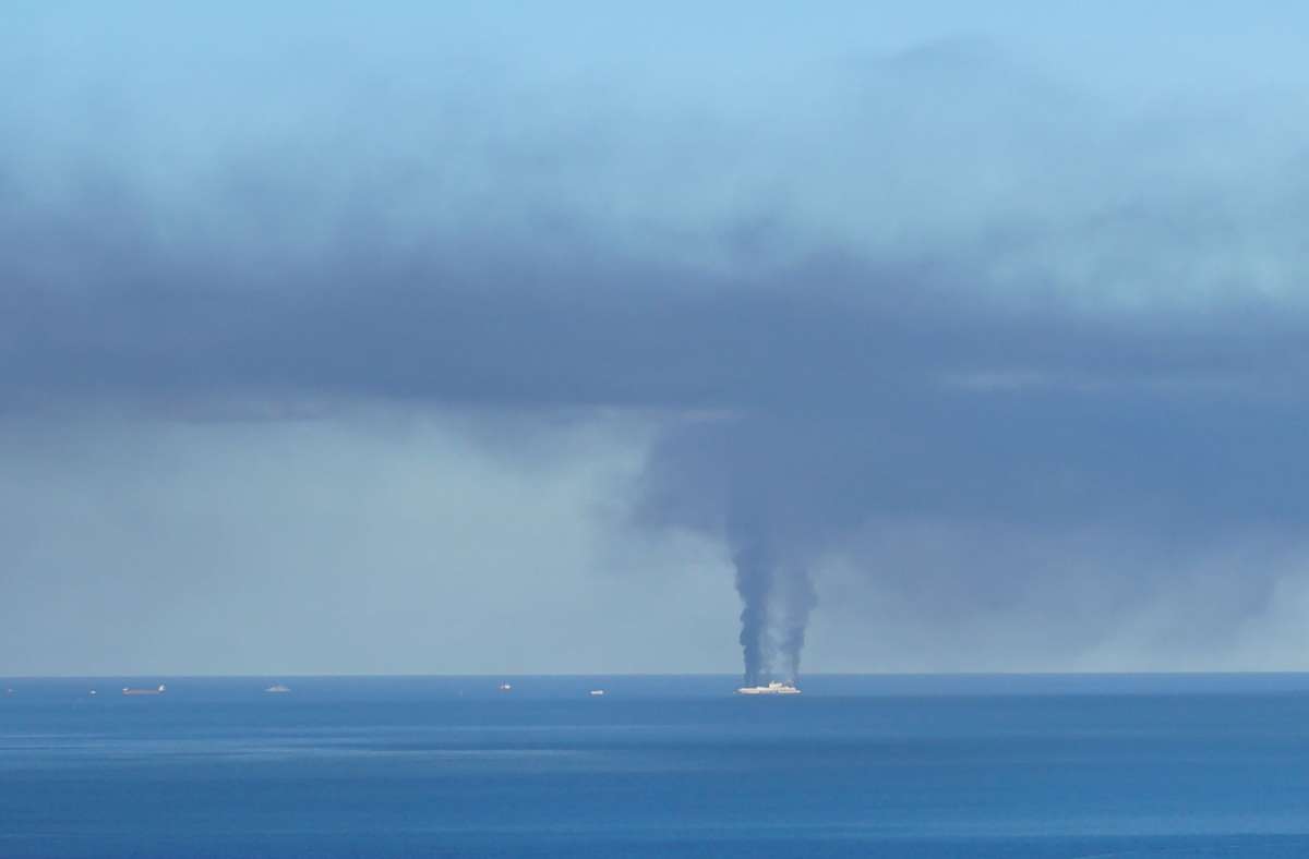 Auf einer Mittelmeer-Fähre ist ein Feuer ausgebrochen.