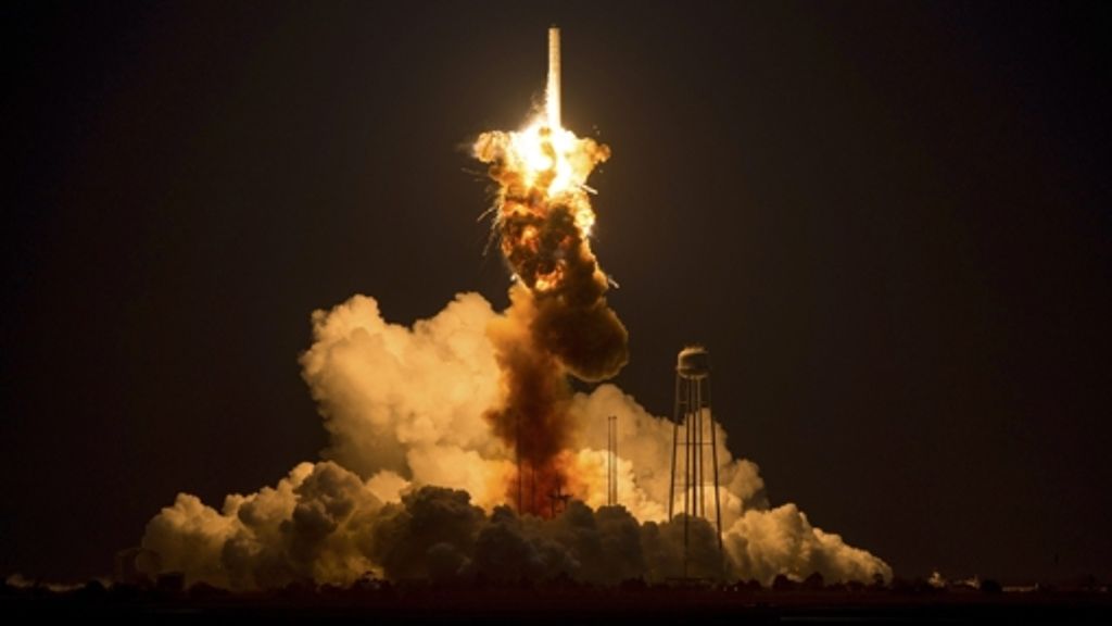 Raumfahrt: Frachter Cygnus explodiert beim Start
