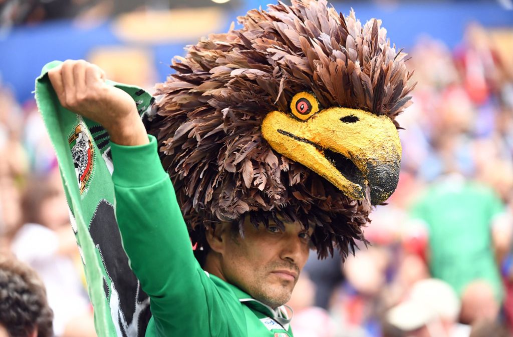 Auch Fans anderer Nationen sahen sich das Eröffnungsspiel an, wie hier dieser mexikanische Fan.