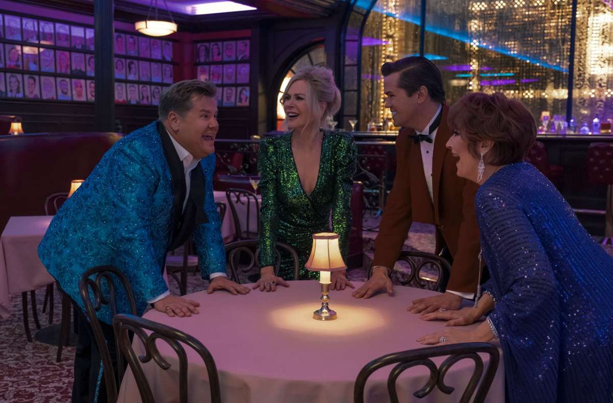 „The Prom“: James Corden, Nicole Kidman, Andrew Rannells, Meryl Streep (von links) als Broadway-Schauspieler