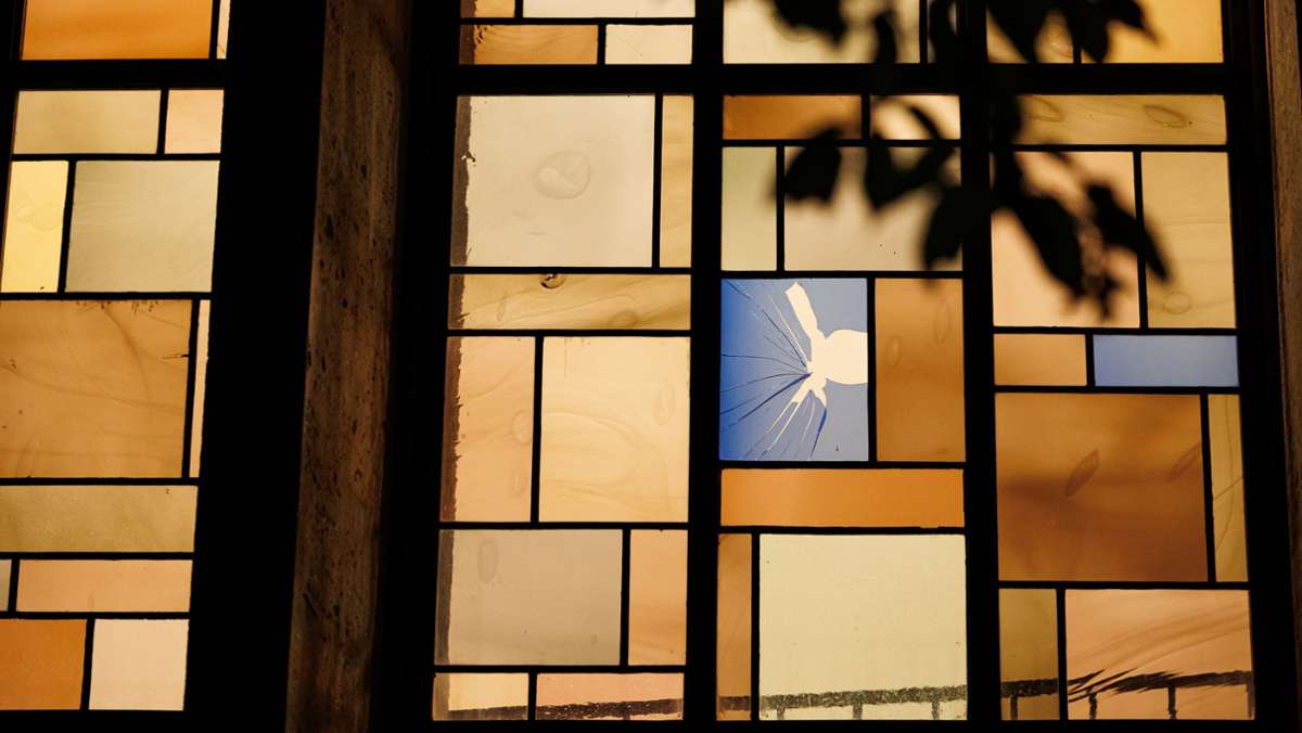 Hannover: Unbekannter wirft Stein durch Fenster von Synagoge