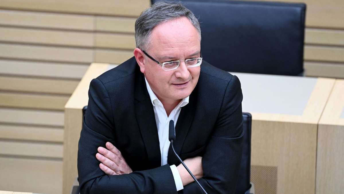  SPD-Partei- und Fraktionschef Andreas Stoch geht davon aus, dass die Verhandlungen mit Grünen und FDP über eine Ampelkoalition im Südwesten bald beginnen werden. Erste Gespräche mit den Grünen seien ermutigend gewesen. 