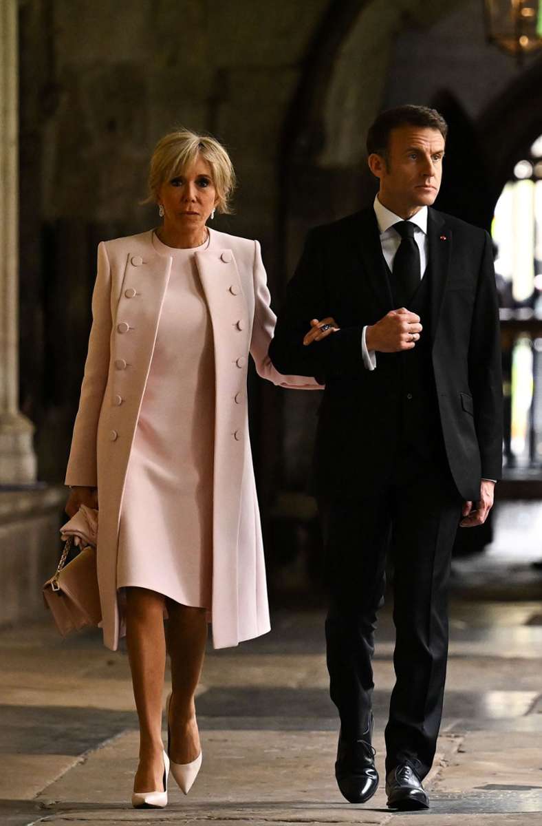 Frankreichs Staatspräsident Emmanuel Macron und seine Frau Brigitte