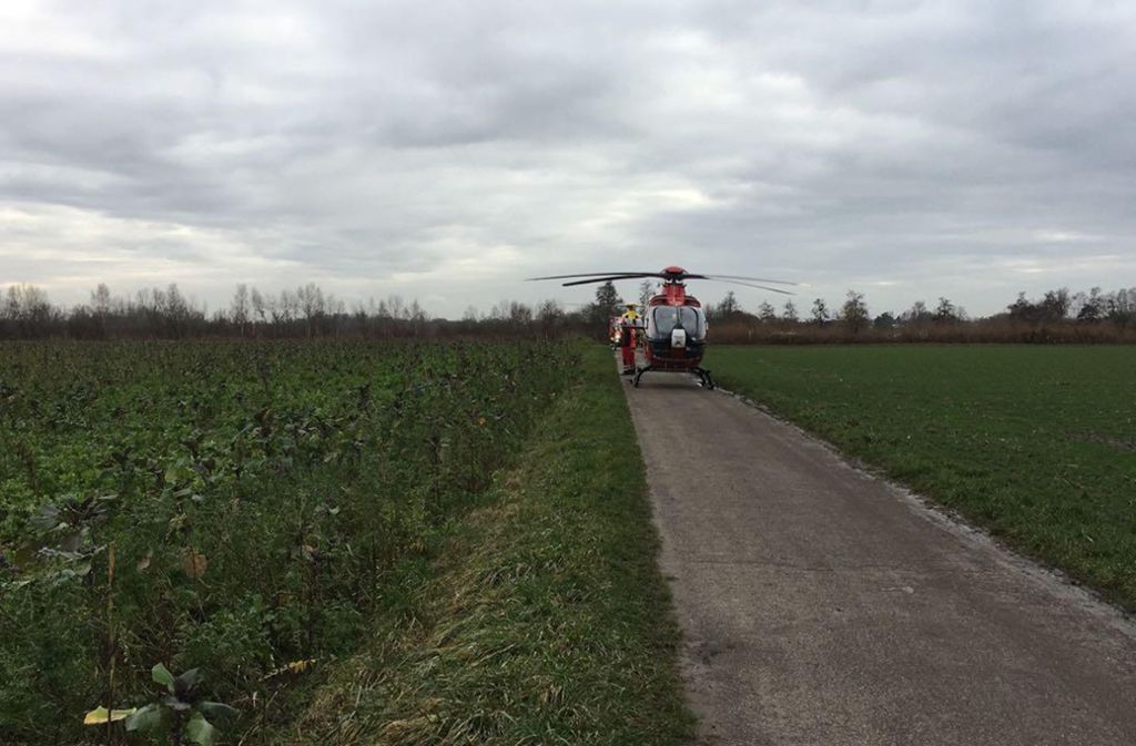 Der Rettungshubschrauber und das Sportflugzeug waren am Dienstagmittag über einem Feld zusammengeprallt.