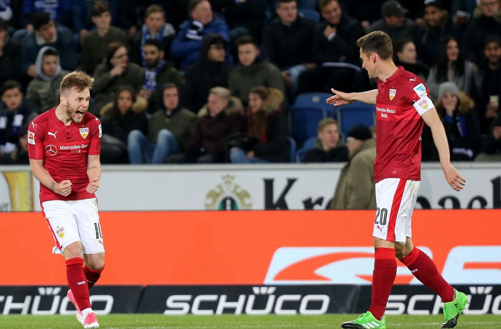 29. Spieltag: Nach dem Derbysieg erwischt Abstiegskandidat Arminia Bielefeld den VfB auf dem falschen Fuß und geht zweimal in Führung. Doch eine erneute Willensleistung beschert den Schwaben das 3:2 - statt auf Rang drei zu rutschen verteidigt Stuttgart die Tabellenspitze.