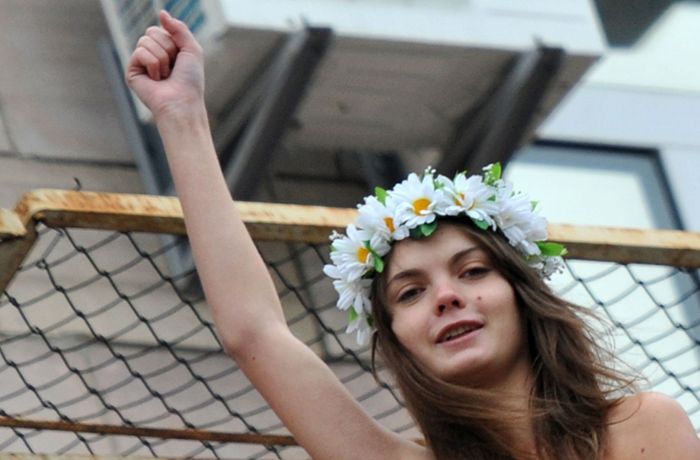 Femen-Mitgründerin tot in Wohnung gefunden