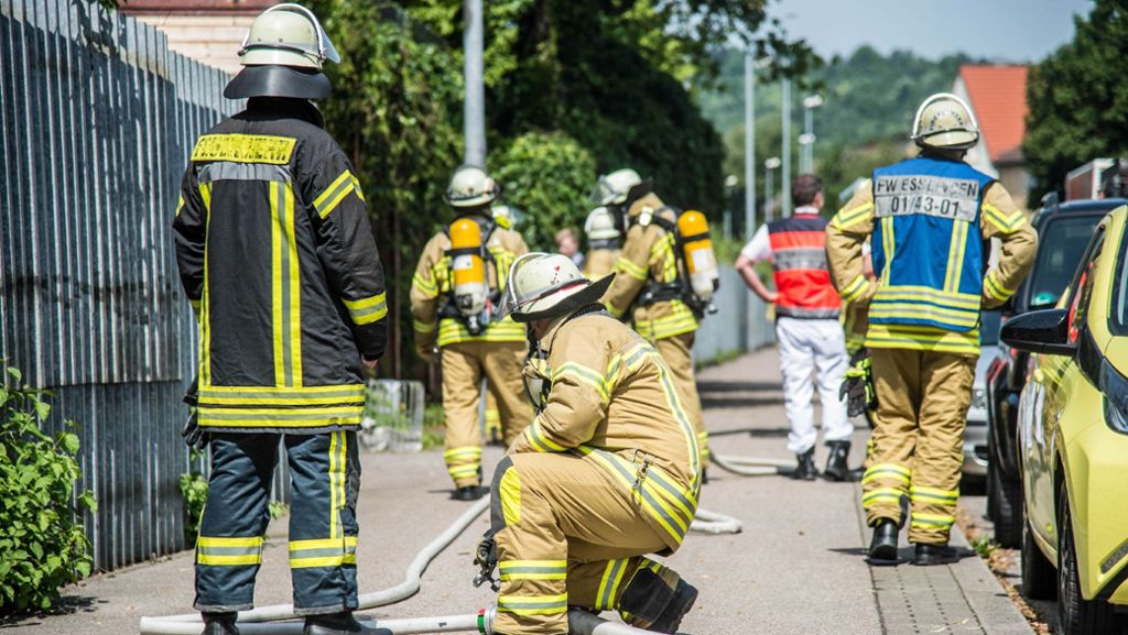 Feuerwehreinsatz in Esslingen: Chlorgasaustritt im Neckarfreibad