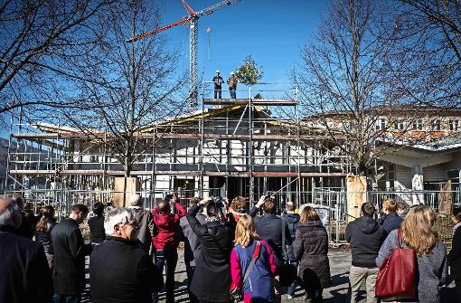 Richtfest: die neue Mensa der Uni Hohenheim nimmt Konturen an. Foto: Lichtgut/Achim Zweygarth
