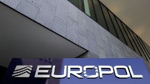 Europol veröffentlicht Fotos mit Beweisstücken aus Videos
