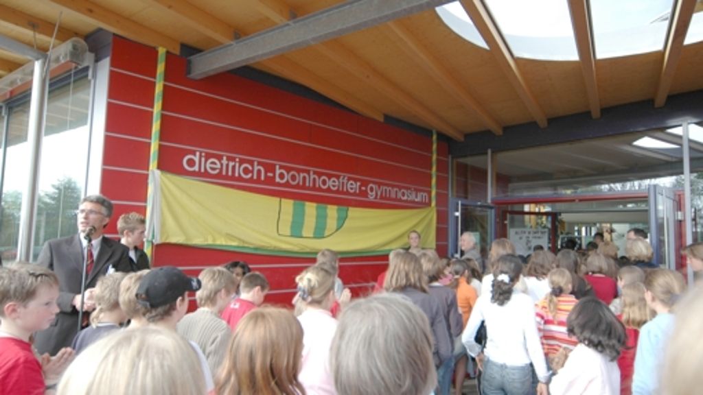  Vor zehn Jahren ist die Schule im Sielminger Emerland eröffnet worden. Einen richtigen Namen erhielt das „Neue Gymnasium Filderstadt“ erst später. 