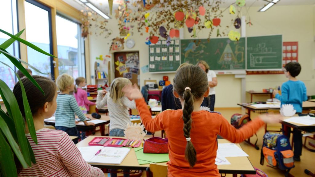 Lehrermangel an Grundschulen: Ministerinnen beschuldigen sich gegenseitig