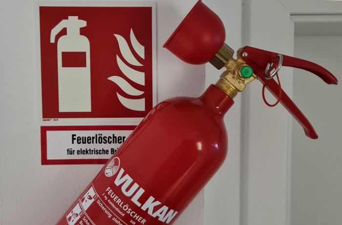Brand in Stuttgart: Passant  als Retter und Feuerlöscher