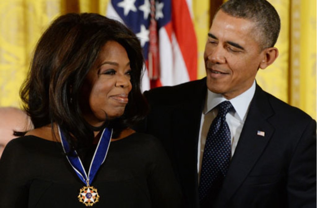 November 2013: US-Präsident Barack Obama verleiht Oprah Winfrey allerhöchste Ehren: Die Medal of Freedom.