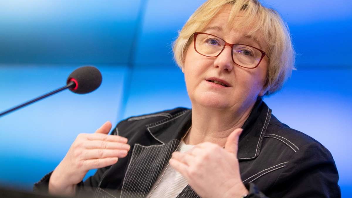 Streit um grüne Gentechnik: Forscher stärken Ministerin Bauer den Rücken