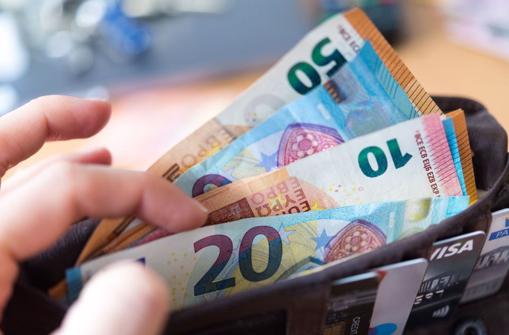Löhne und Gehälter in Deutschland sollen zu niedrig sein (Symbolbild). Foto: ZB