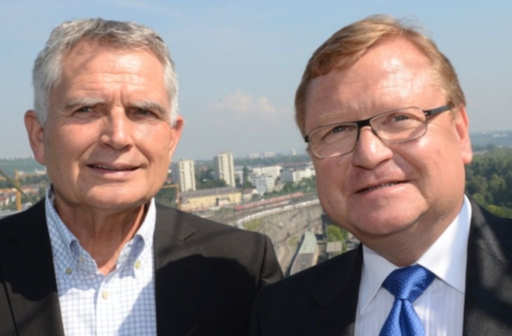 Bahn-Manager Manfred Leger (rechts) und Projektsprecher Wolfgang Dietrich blicken positiv in die Zukunft. Foto: dpa