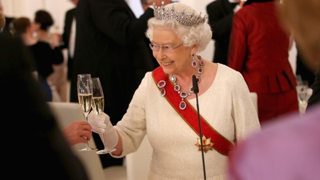 Elizabeth II. zu Besuch in Deutschland: Queen und Gauck beschwören Zusammenhalt Europas
