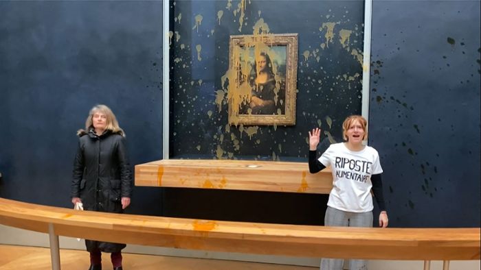 Gemälde in Paris: Umweltaktivistinnen besprühen „Mona Lisa“ im Louvre