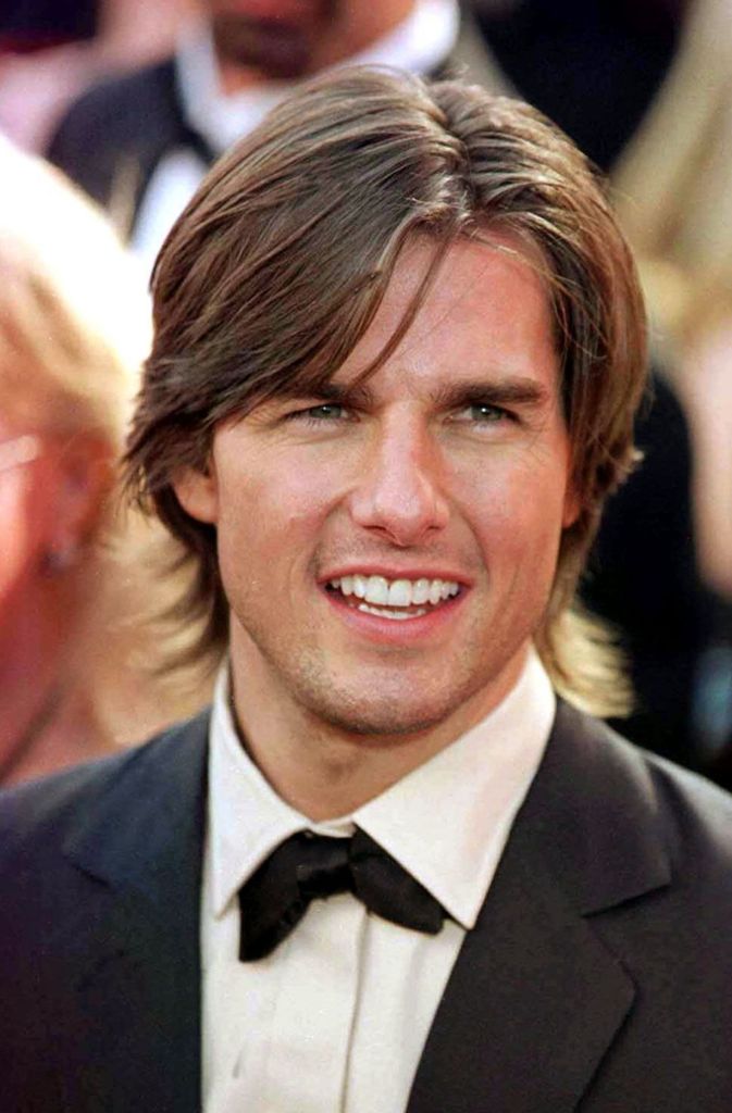 Tom Cruise führte Beziehungen mit Hollywood-Schönheiten wie Nicole Kidman, Penelope Cruz und Katie Holmes. Kein Wunder also, dass auch er seit 1990 in der Liste der Sexiest Man Alive auftaucht.