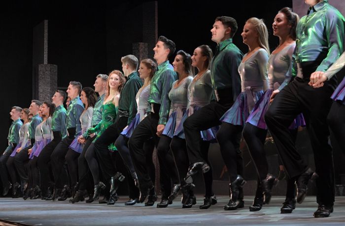 „Riverdance“ feiert Jubiläum: Sogar eine Weltmeisterin im Irish Dance lernt hier dazu