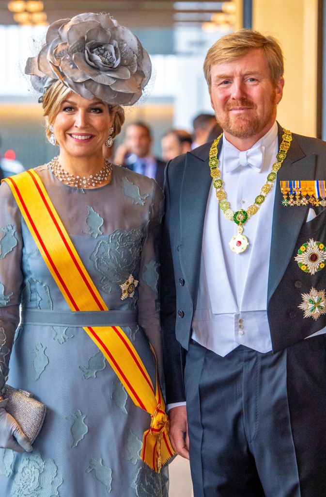 Eigentlich ist meist der Style seiner Frau Máxima ein Thema, doch im September überrascht Willem-Alexander mit einem neuen Look: Der niederländische König trägt jetzt Bart – und sein Volk dreht durch.