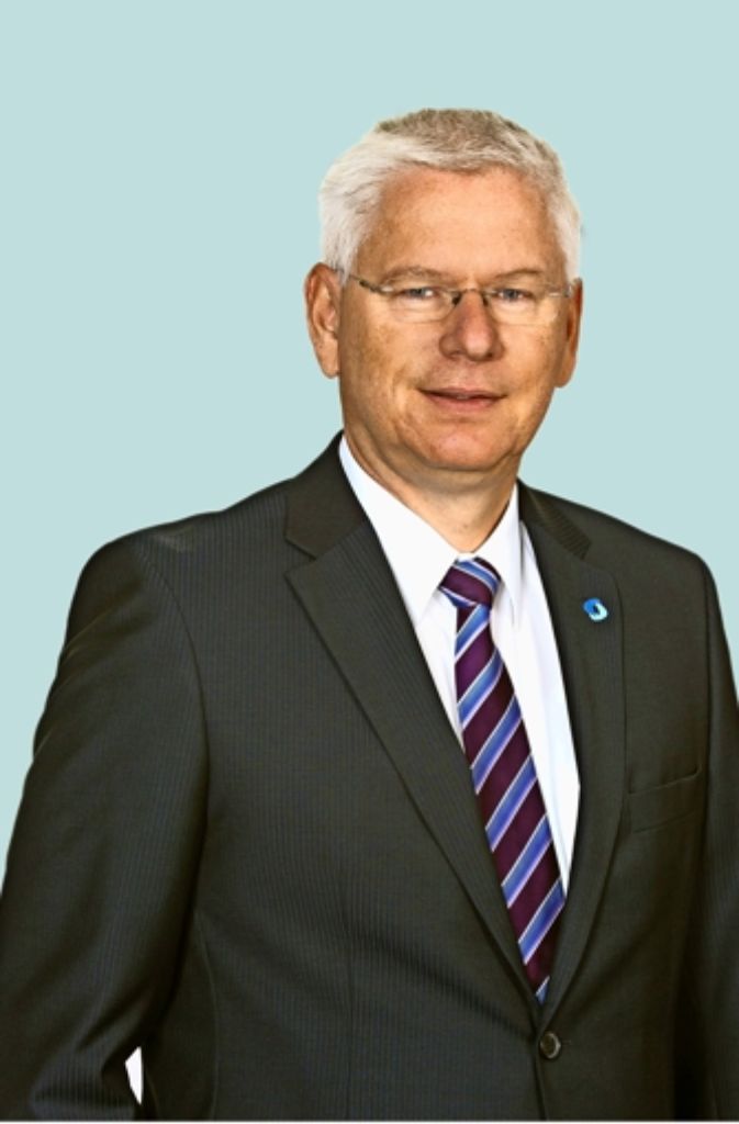 Frank Karsten: Vorstandsvorsitzender der Stuttgarter Versicherungsgruppe