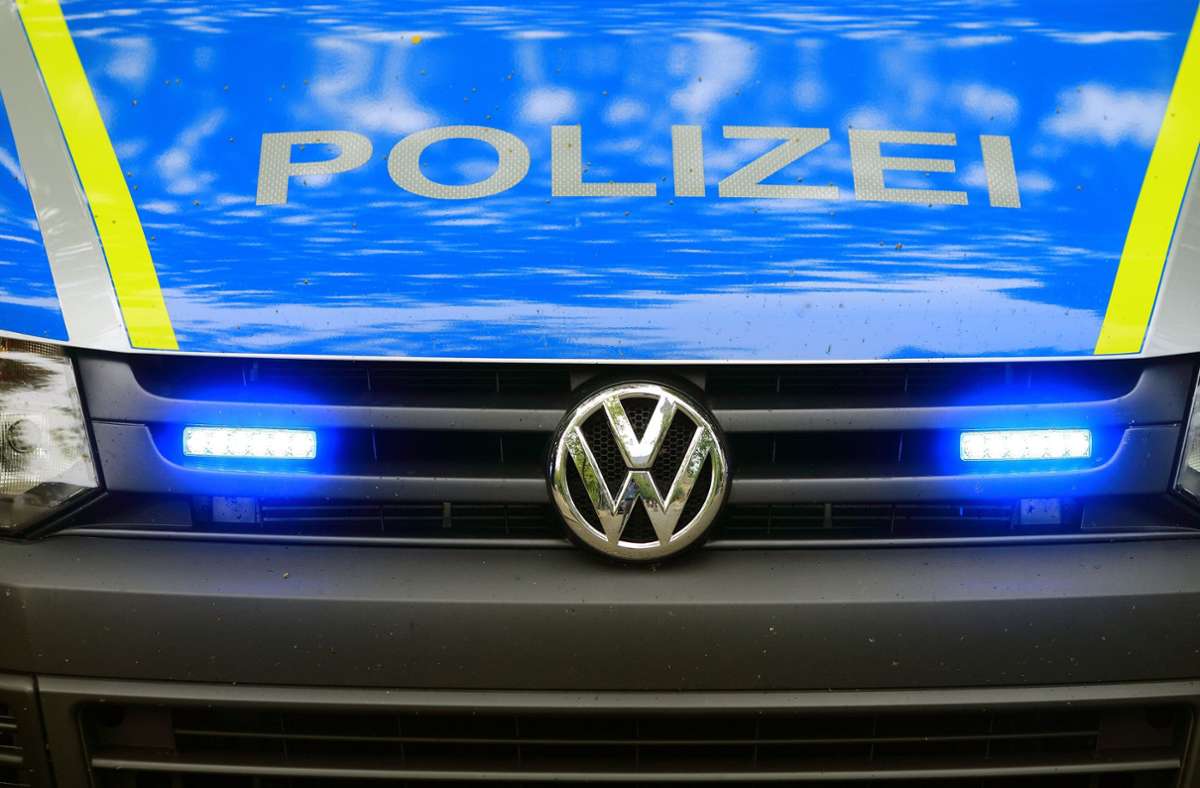 Die Polizei konnte den flüchtenden Mann im Stuttgarter Süden festnehmen (Symbolbild). Foto: dpa/Jens Wolf