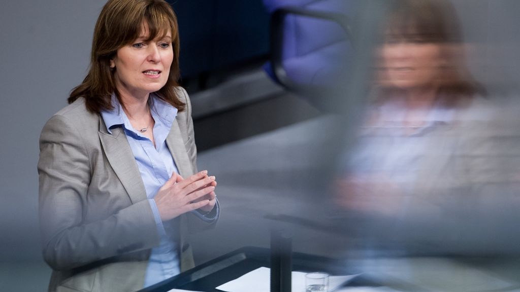 Nach Rücktrittserklärung: SPD-Politikerin Hinz ist weiter im Amt