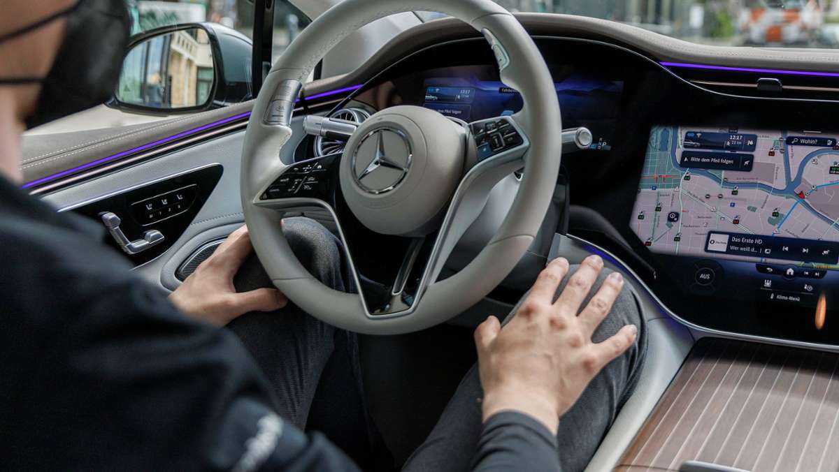 Autobauer aus Stuttgart: Mercedes startet Verkauf seines Systems zum automatisierten Fahren