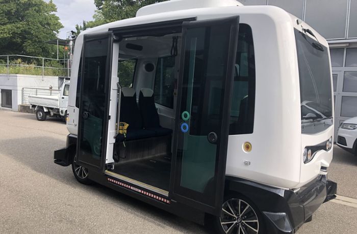Selbstfahrende Mini-Busse im Testbetrieb unterwegs