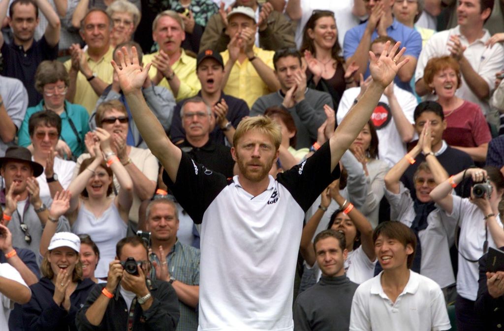 Bei seinem letzten Auftritt in Wimbledon ist Becker 1999 mit stehenden Ovationen verabschiedet worden.