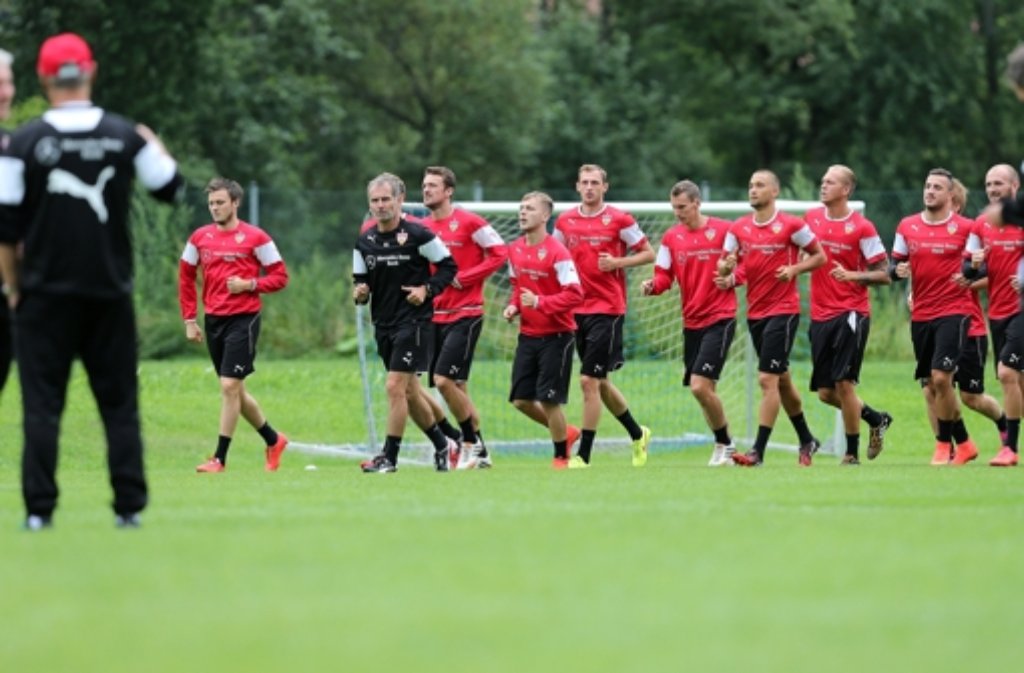 Der VfB Stuttgart ist in Mayrhofen im Zillertal angekommen und bestritt dort am Donnerstag das erste Training.