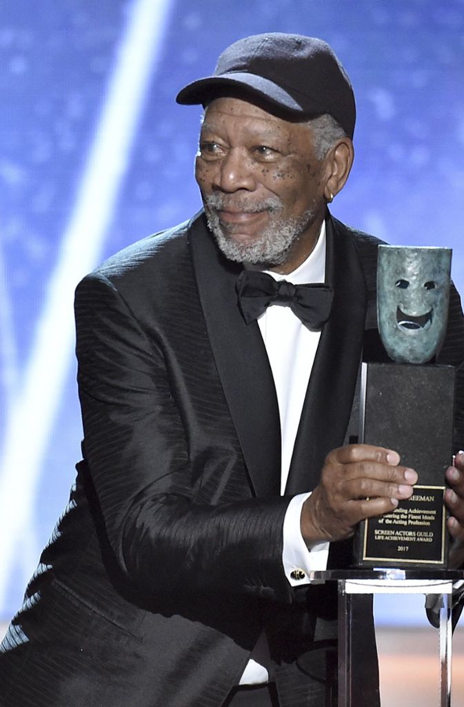 ... Morgan Freeman nahm den Preis für sein Lebenswerk mit stehenden Ovationen entgegen.