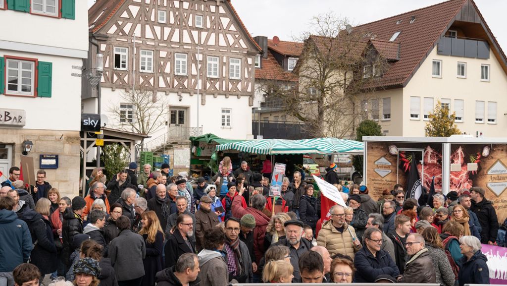 Demo in Alfdorf: Kundgebung gegen Rechts