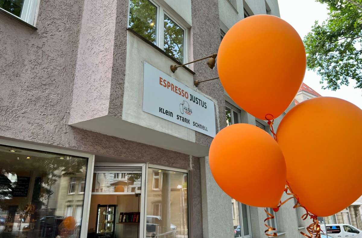 "Ich bin happy", sagt die Besitzerin über das Opening ihres zweiten Ladens in der Mittelstraße 24.