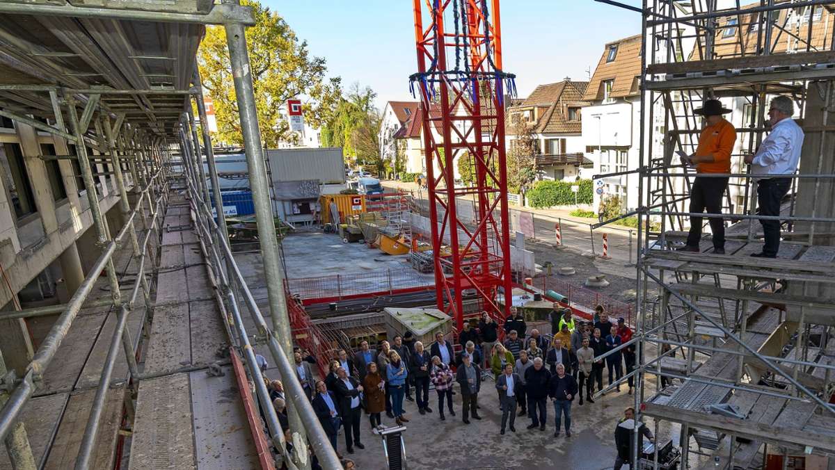 Neugestaltung des Bahnhofs Ditzingen: Mitte 2023 ziehen die ersten Mieter ein