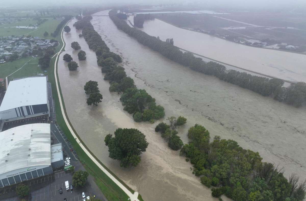Der Tutaekuri Fluss ist durch den Tropensturm „Gabrielle“ über die Ufer getreten.