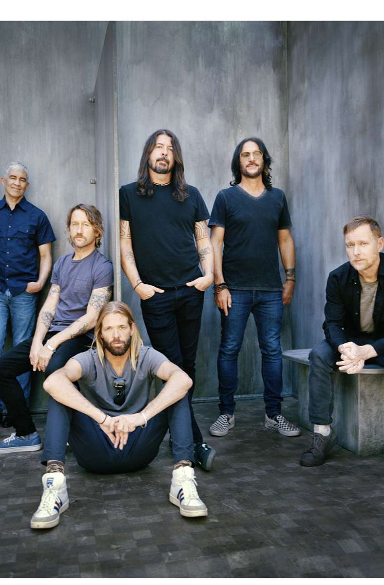 Dave Grohl (Mitte) und seine Foo Fighters 2021