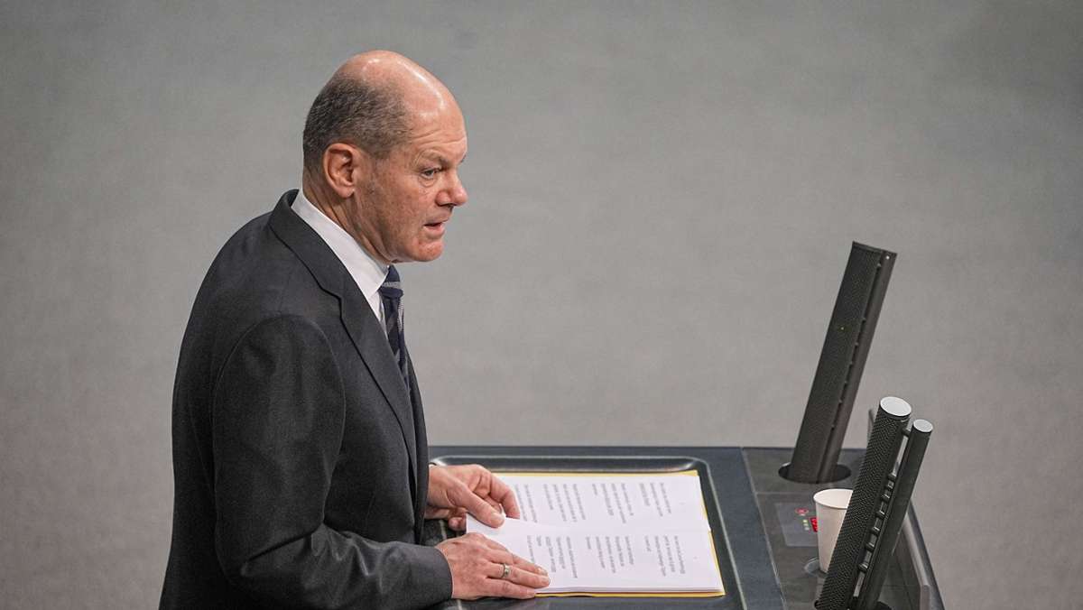  Mit eindringlichen Worten macht der neue Bundeskanzler Olaf Scholz bei seiner ersten Regierungserklärung im Bundestag den Bürgern Mut im Kampf gegen das Coronavirus. 