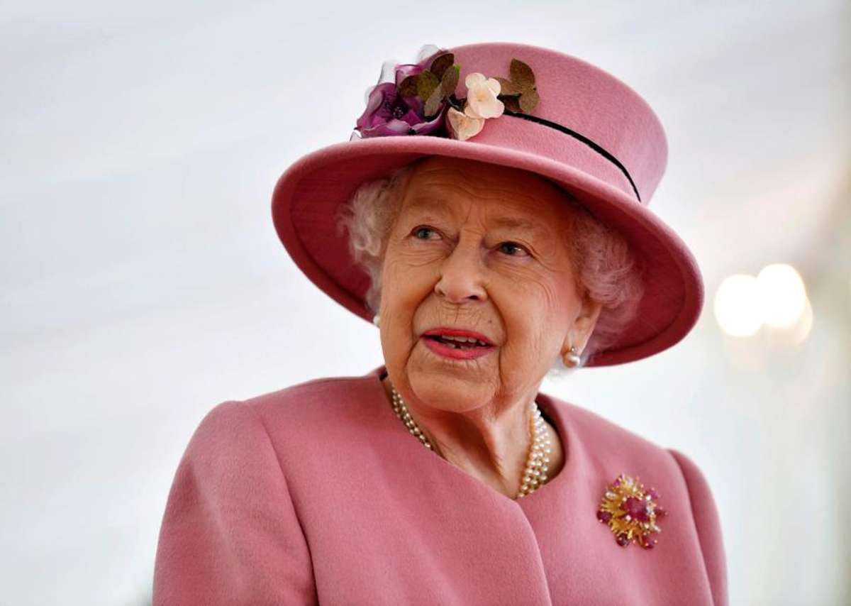 Fabelhafte 70 Jahre sitzt sie auf dem britischen Thron, ihr ganzes Leben stellt sie in den Dienst ihres Volkes. Bis kurz vor ihrem Tod absolviert sie noch Termin - Pflichterfüllung bis zuletzt: Queen Elizabeth II.