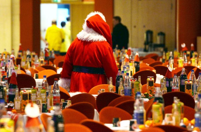 Feste in Unternehmen: Wenn Weihnachtsfeier als Versicherungsfall endet