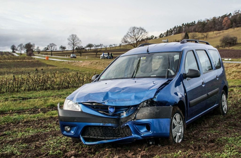 Ein 77-jähriger Dacia-Fahrer war ungebremst ...