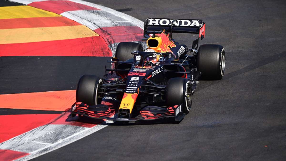 Formel 1: Max Verstappen hängt Lewis Hamilton ab