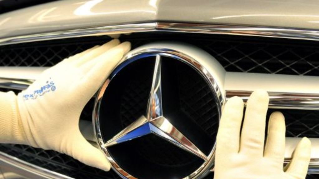 Autobauer: Daimler holt Rentner als Experten zurück ins Unternehmen