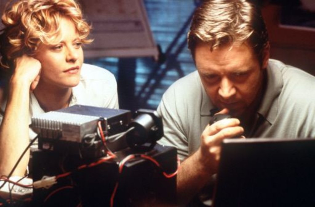 Zur Trennung kommt es im Jahr 2000, als Meg Ryan eine Affäre mit "Gladiator"-Star Russell Crowe beginnt. Am Set des Kidnapping-Dramas "Lebenszeichen" beginnt es zwischen Crowe und Ryan zu knistern.