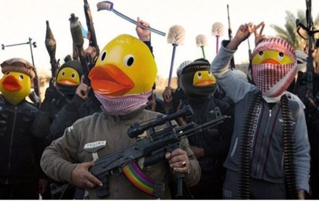 Klobürsten statt Maschinenpistolen – ein wiederkehrendes Motiv am „ISIS Trolling Day“.