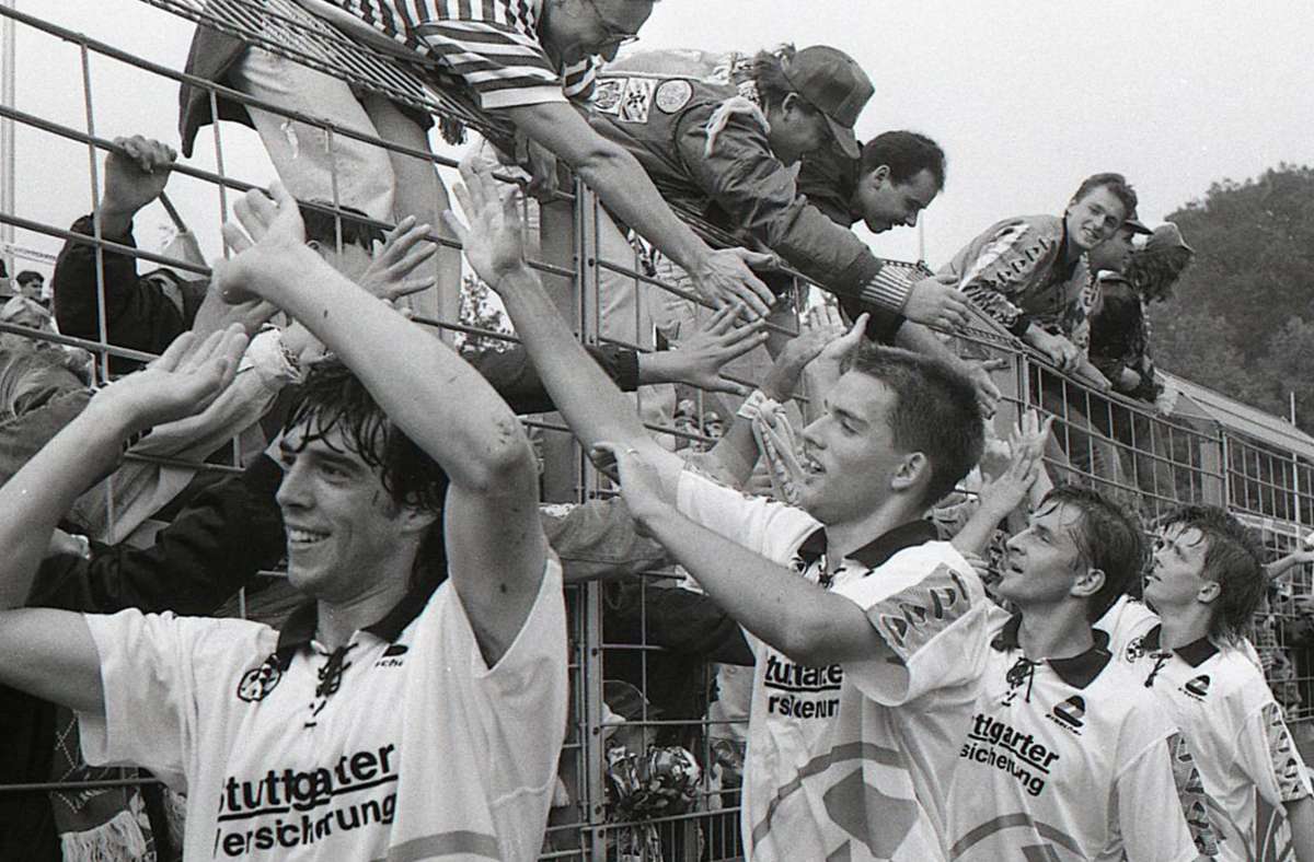 Thomas Tuchel (Zweiter von links) im Dress der Stuttgarter Kickers, für die er von 1992 bis 1994 spielte.