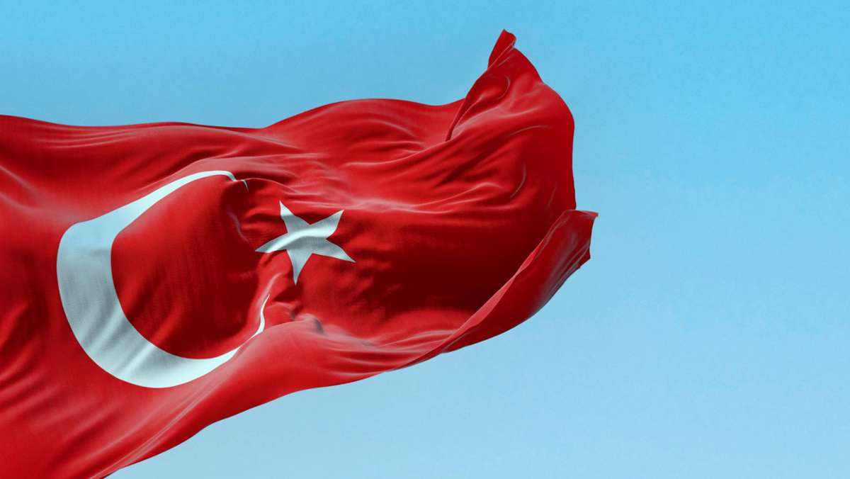 Türkei: Bombenanschlag in Türkei –  Minister spricht von „Terroristen“