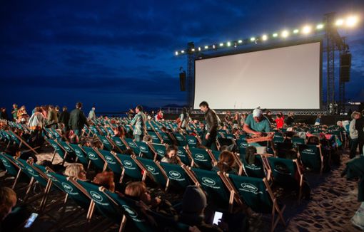 Wir zeigen euch, welche Open-Air-Kinos neben einer tollen Filmauswahl auch eine magische Kulisse und jede Menge Leckereien anbieten Foto: unsplash