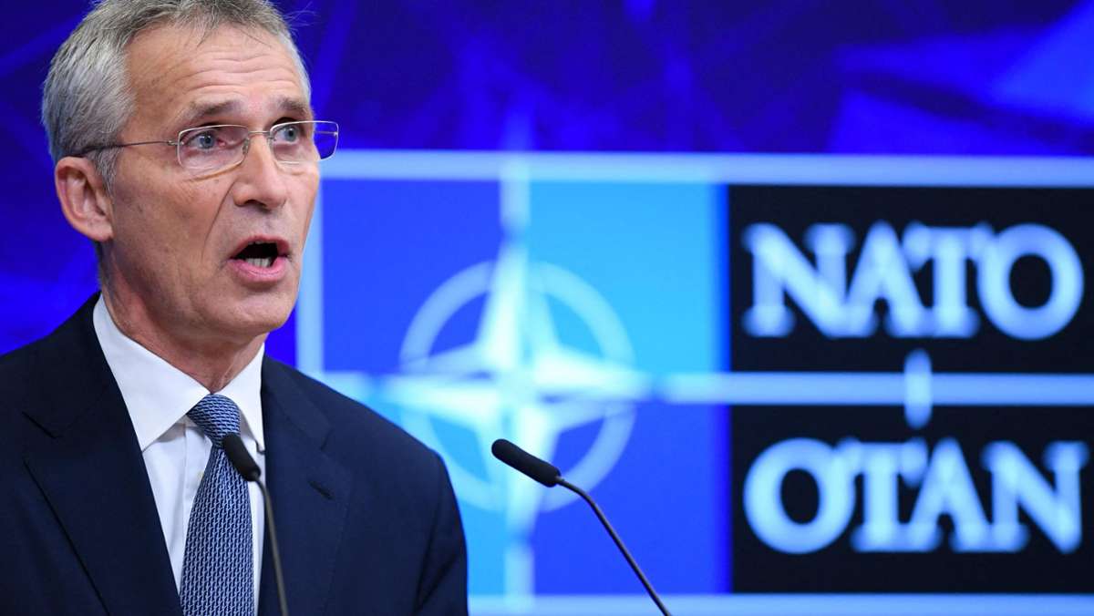 Nato-Generalsekretär Jens Stoltenberg hat in der Ukraine-Krise Gesprächsbereitschaft signalisiert und Vertreter Russlands zu weiteren Gesprächen eingeladen. 